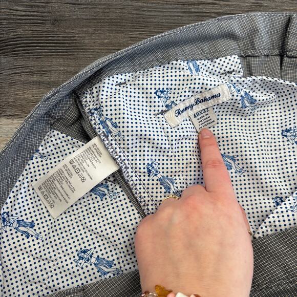 Tommy Bahama Gray Micro Houndstooth Mens 40x30 Performance Stretch Chino Pants - Picture 4 of 12